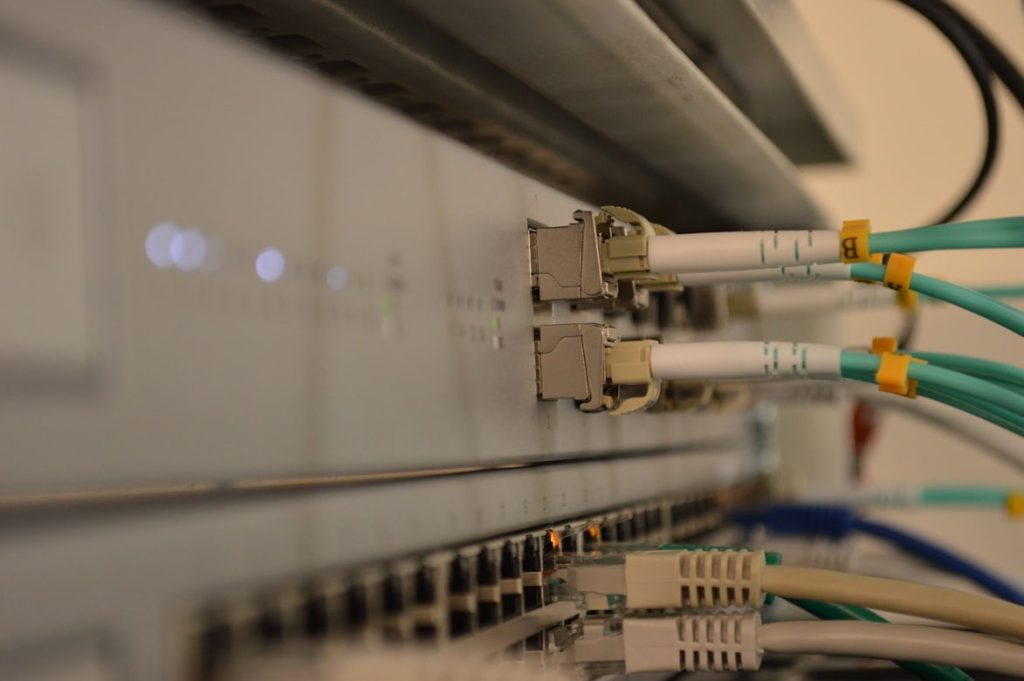 Cisco Catalyst 1200 vs 1300: which switch to choose and how to migrate from Catalyst 1000